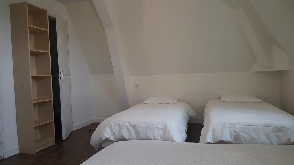 Au Pigeon Blanc Hotell Andouillé Exteriör bild